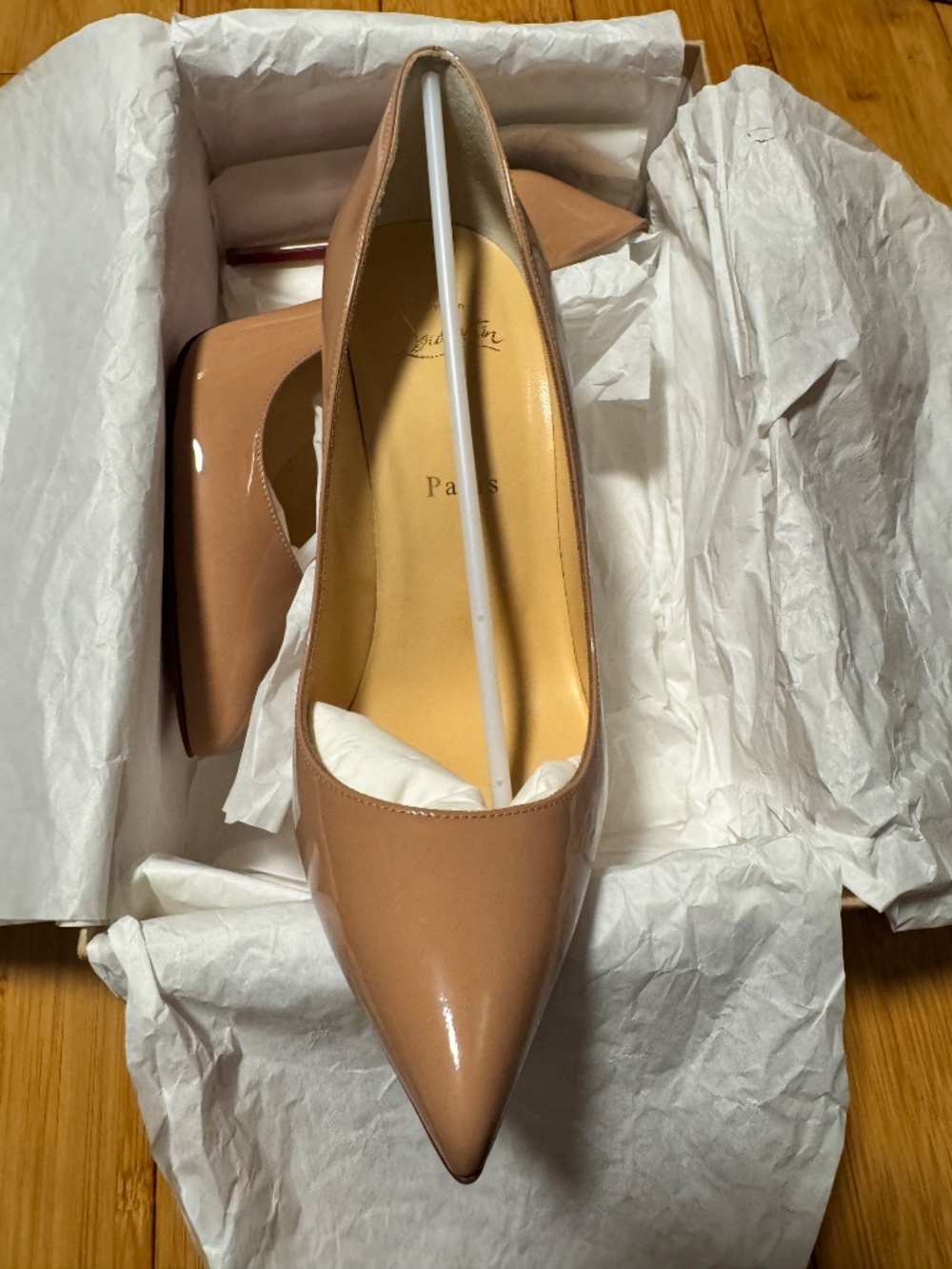 Nude Christian Louboutin Pigalle Follies 100 - Picture 4 of 6